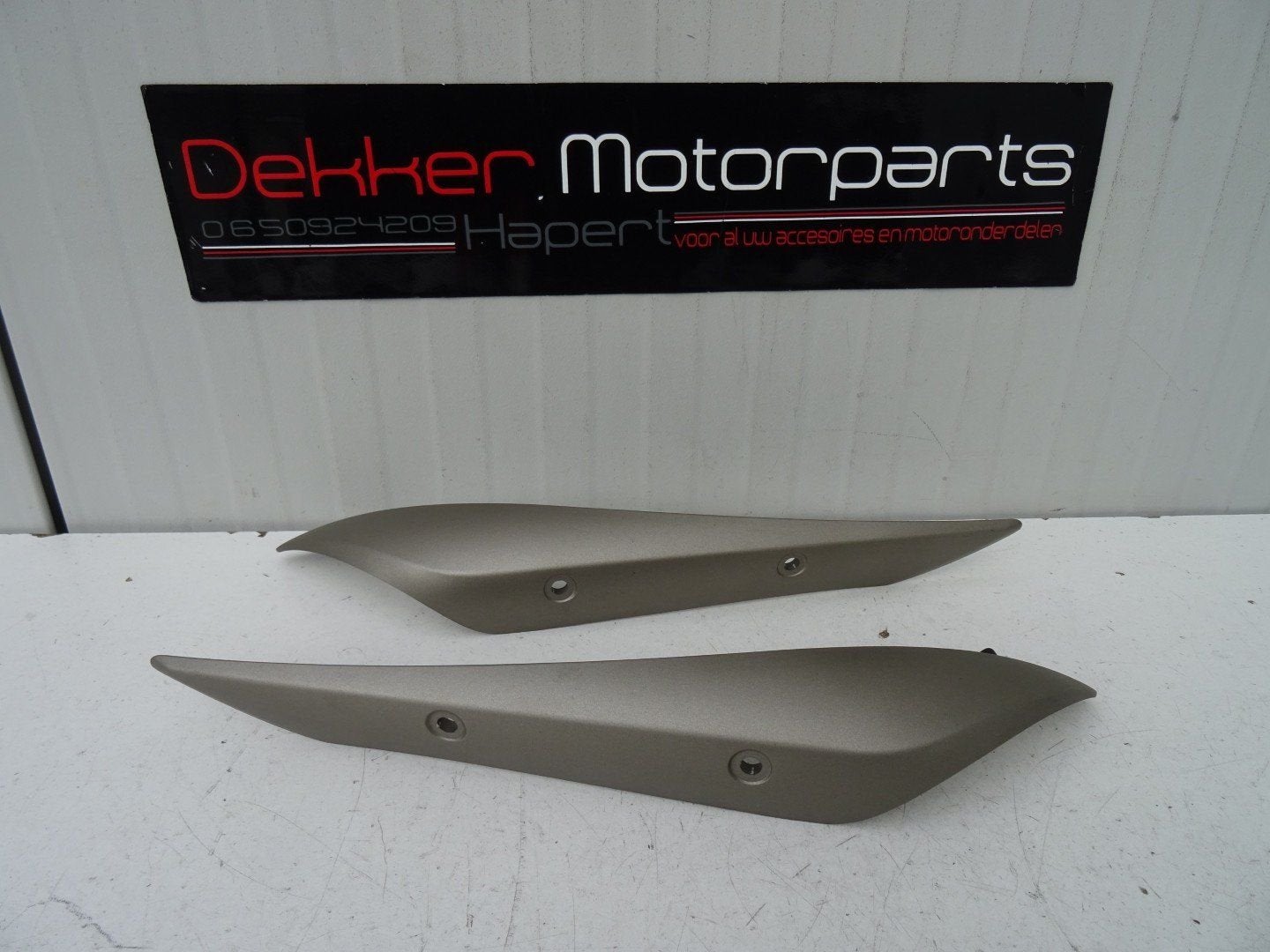 Originele uitlaat Afwerkkappen Yamaha YZF R1 2004-2005-2006, Ophalen of Verzenden, -, -, -