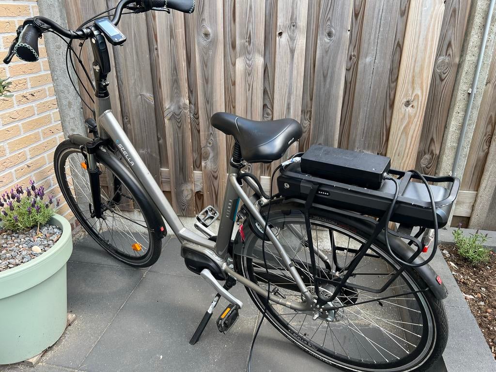 Stella Vienna E-bike, Fietsen en Brommers, Elektrische fietsen, Zo goed als nieuw, 51 tot 55 cm, 50 km per accu of meer, Ophalen