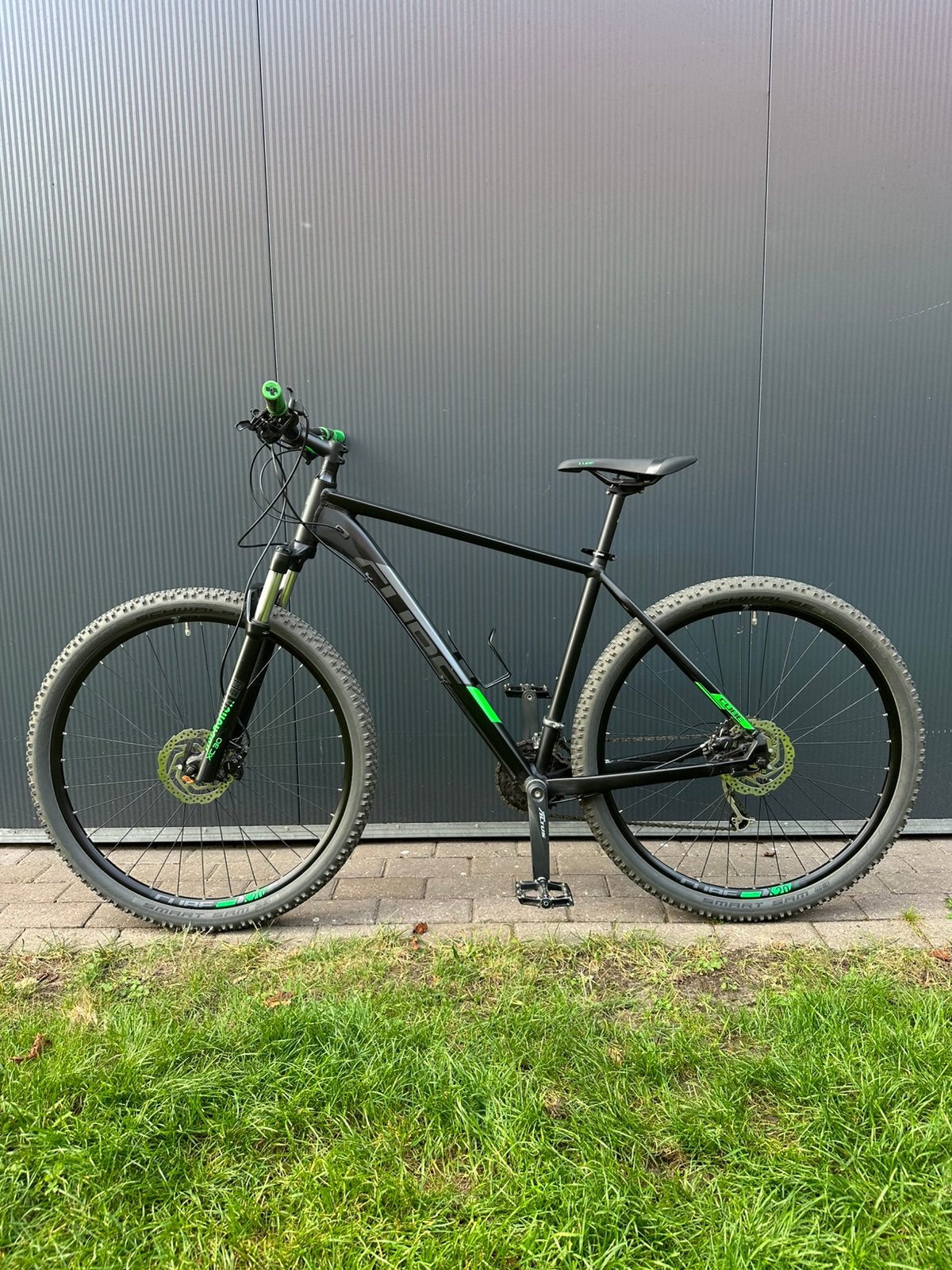 Foto 6 van Mountainbike | Cube Analog HPA | 29” | Maat L