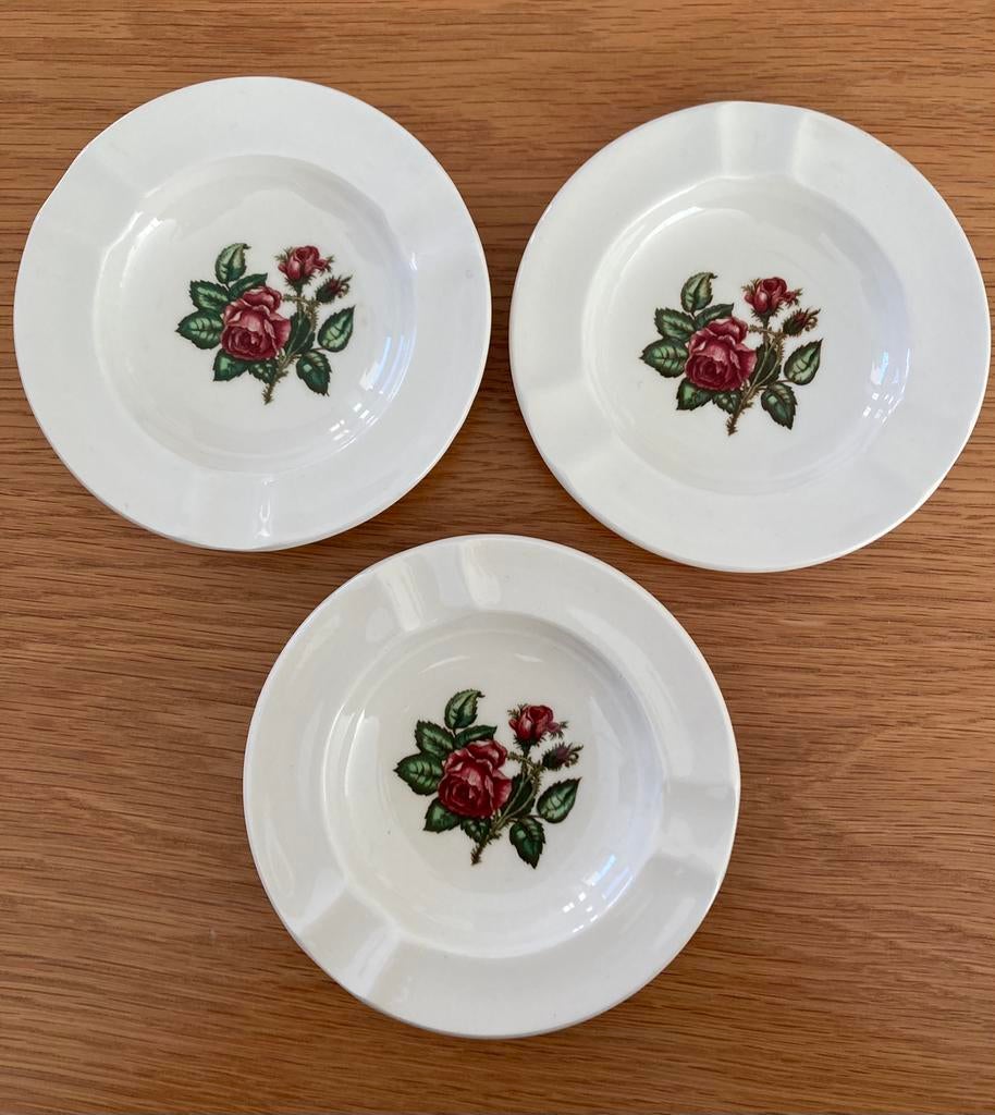 Asbak Wedgwood Moss Rose, Ophalen