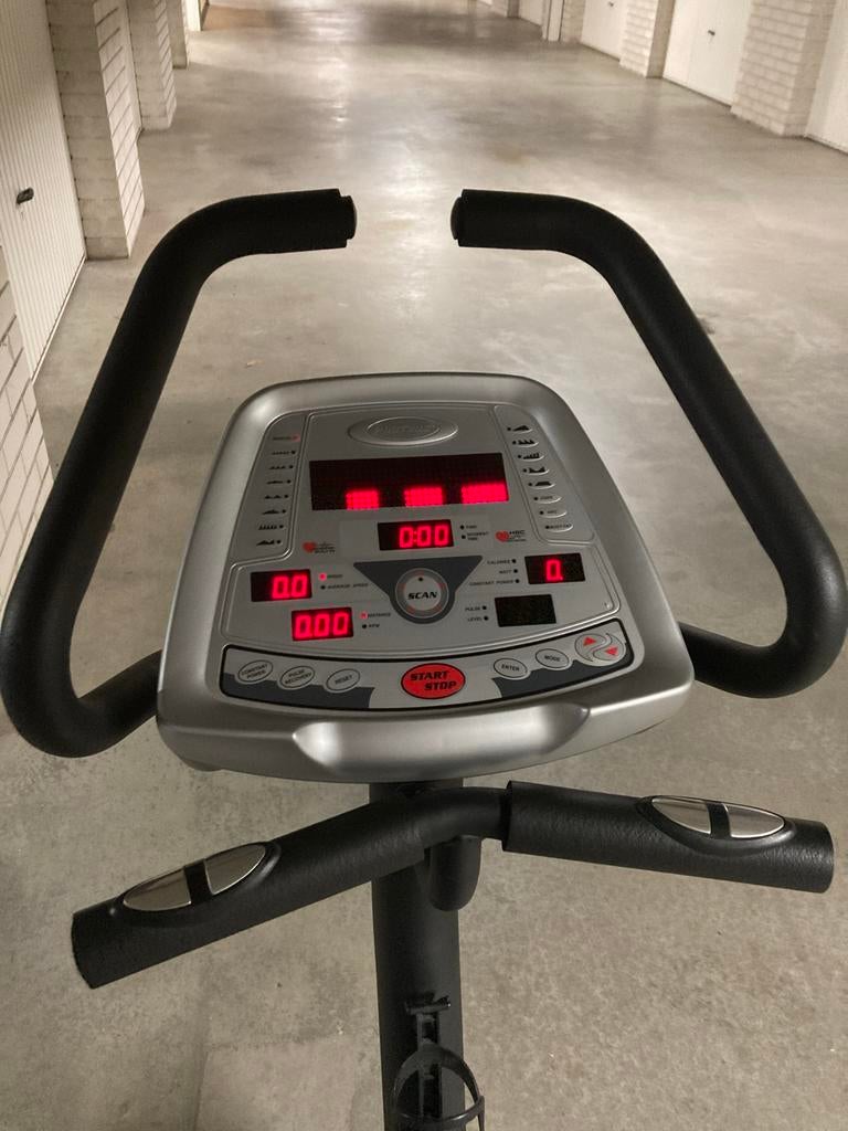 Proteus Hometrainer - Zo goed als nieuw, Sport en Fitness, Ophalen of Verzenden, Zo goed als nieuw, Metaal, Benen