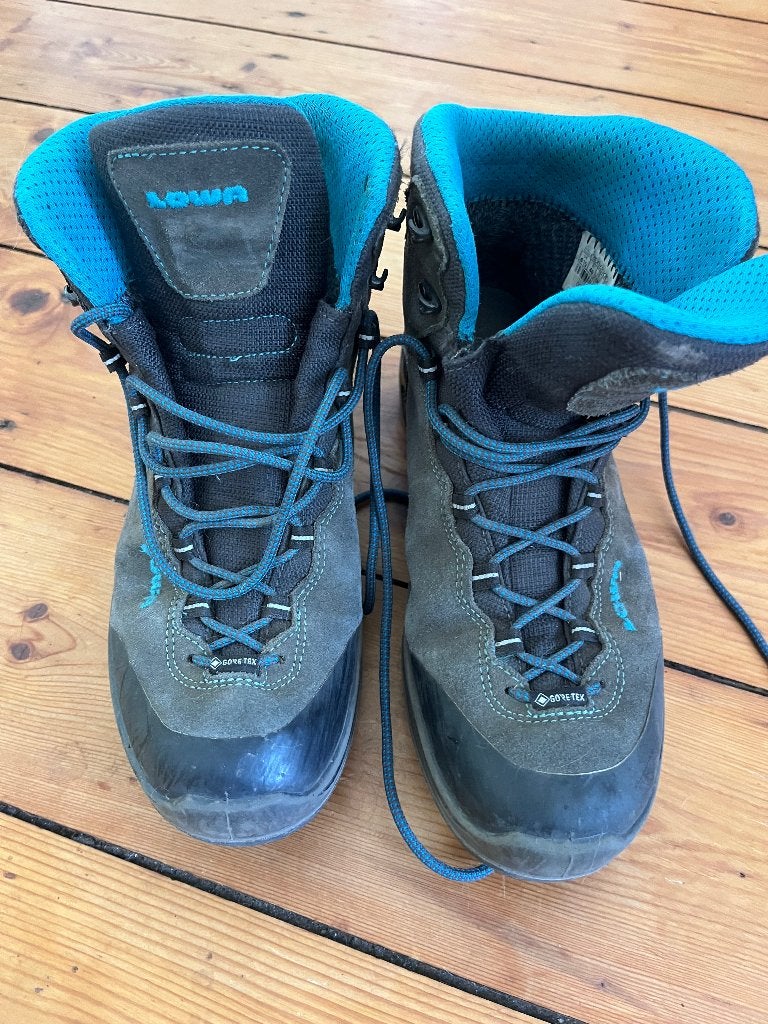 lowa wandelschoenen 40 junior, Ophalen, Gebruikt, Schoenen
