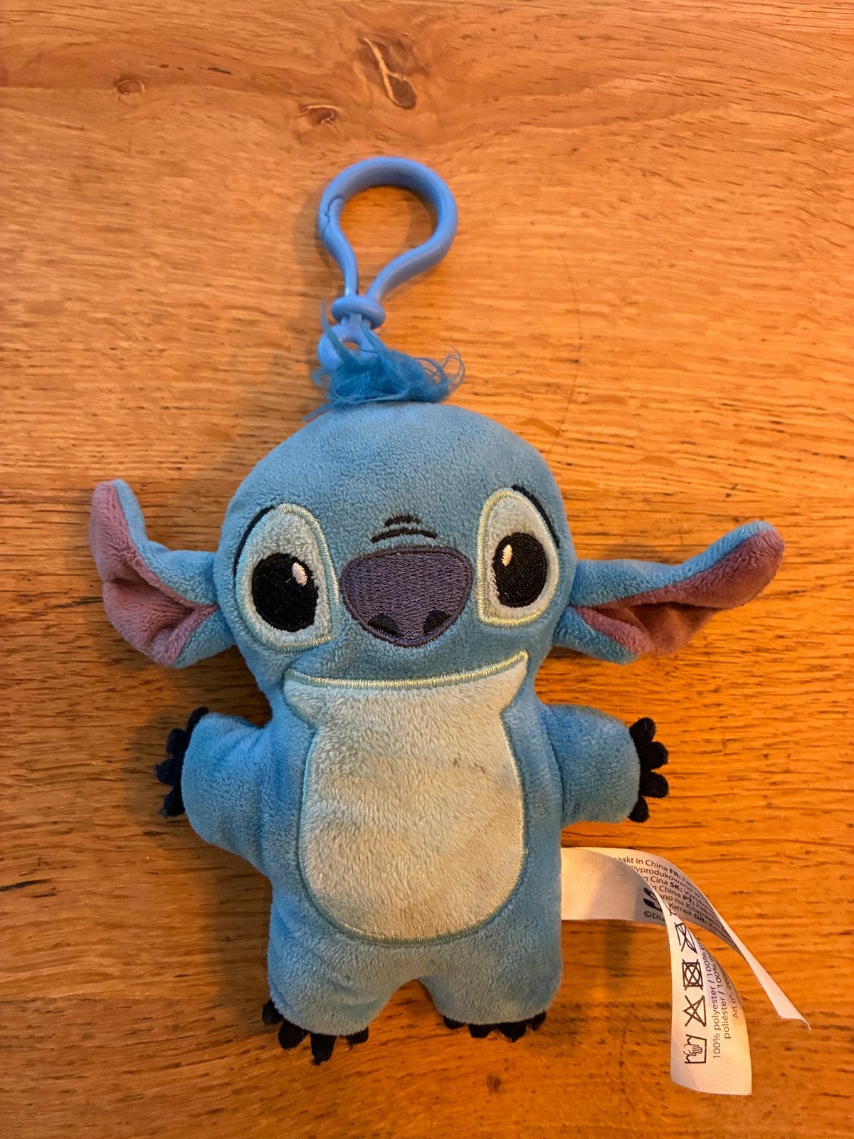 Disney Stitch knuffel, figuurtje en sleutelhanger, Ophalen of Verzenden, Overige figuren, Gebruikt, Knuffel