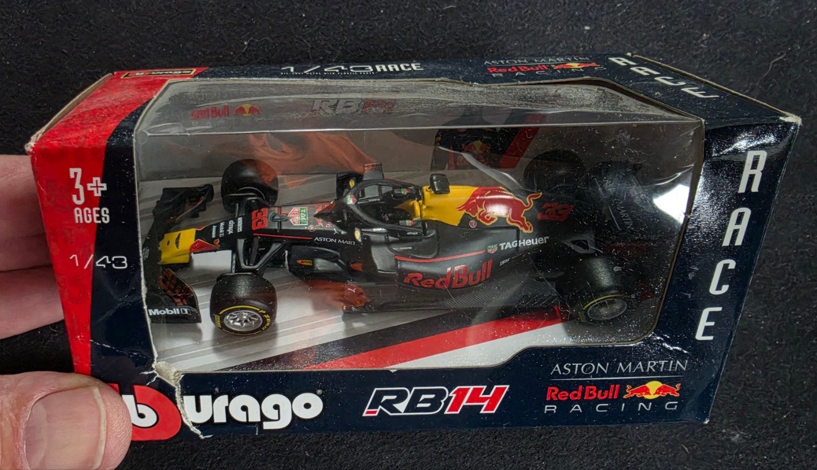 Bburago Aston Martin Red Bull Racing RB14 Max Verstappen, Ophalen of Verzenden, Nieuw, Auto, Overige merken