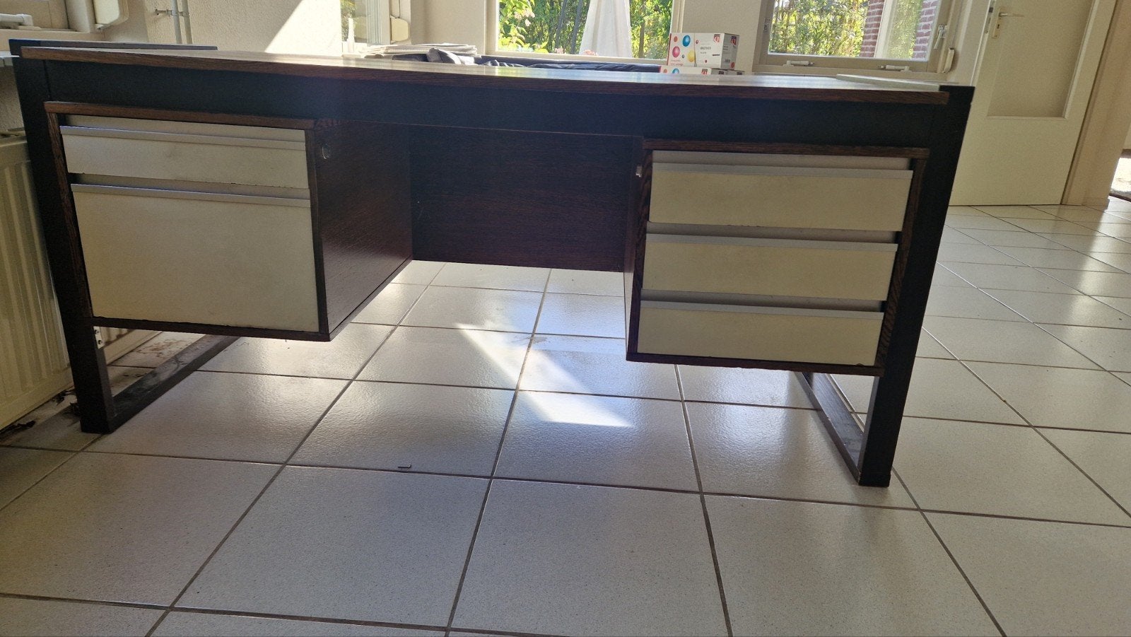 Mooi oud bureau, Huis en Inrichting, Ophalen, Gebruikt, 75 cm, 165 cm