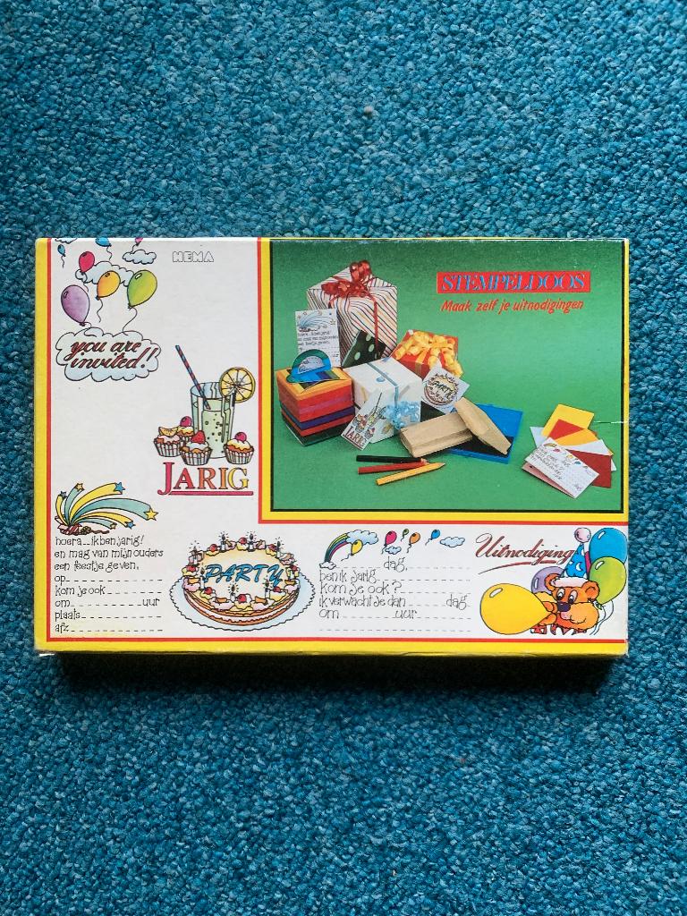 Oude Hema Stempeldoos incl 3 houten stempels Uitnodiging