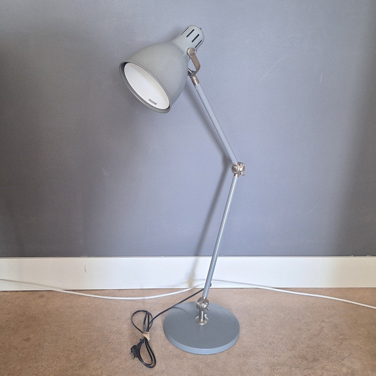 IKEA ARÖD Vloerlamp - Grijs, verstelbaar, max 60W, Ophalen, Gebruikt, Industrieel, Modern, E27 (groot)