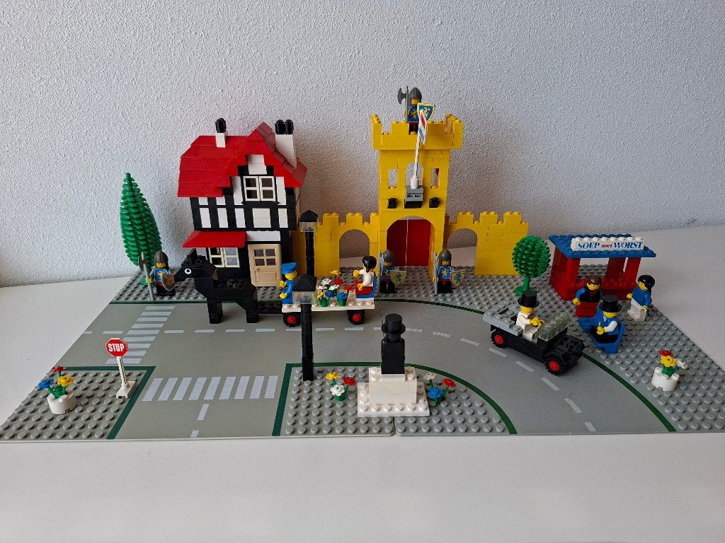 LEGO Classic Town set 1592 Town Square - Castle Scene, Lego, Ophalen of Verzenden, Compleet, Complete set