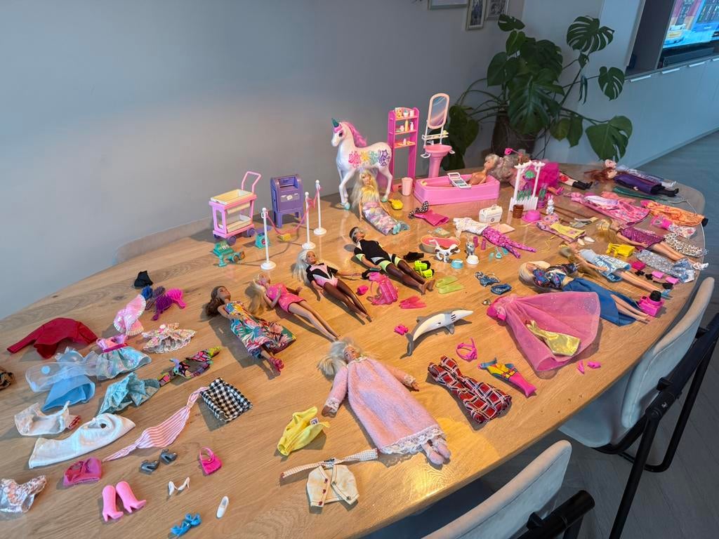 Barbie poppen en accesoires uit jaren ‘90 en ouder, Verzamelen, Poppen, Ophalen of Verzenden, Gebruikt