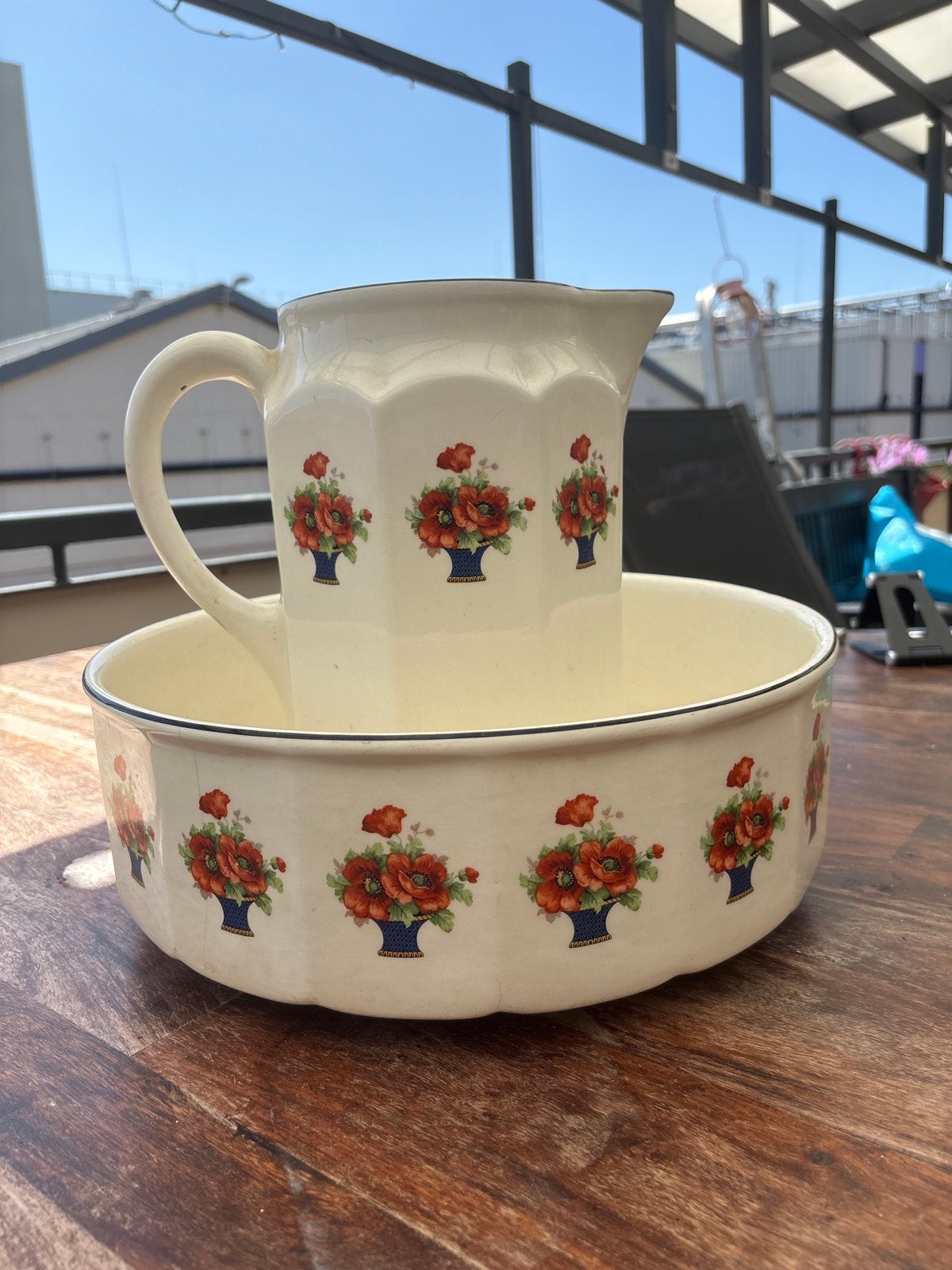 Vintage waskom en kan set met bloemmotief, Ophalen