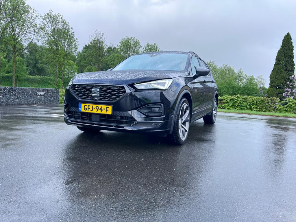 Seat Taracco FR Full option PHEV (Let op: aandacht nodig), 1800 kg, Leder en Stof, Zwart, 1395 cc