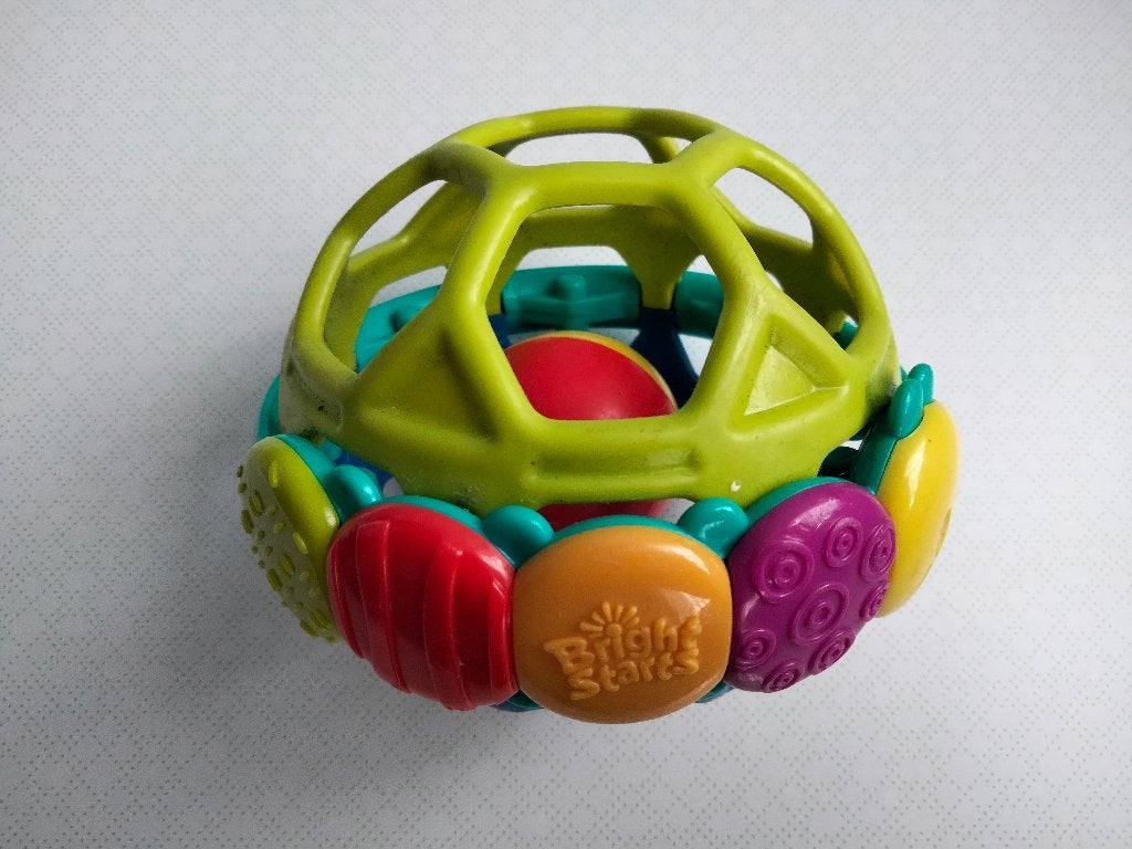 Bright Starts Oball Rammelaar met geluid, Kinderen en Baby's, Ophalen, Zo goed als nieuw, Rammelaar, Met geluid