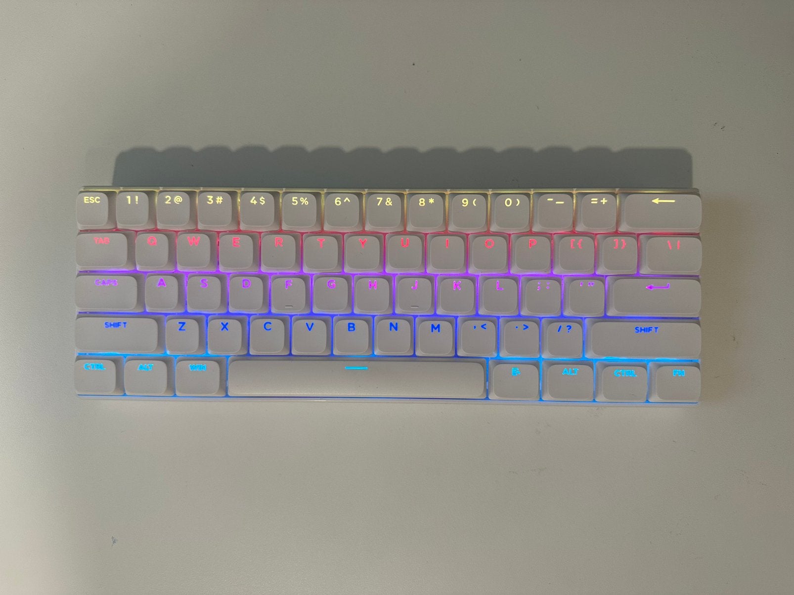 Royal Kludge RK61 RGB Toetsenbord, Computers en Software, Toetsenborden, Oplaadbaar, Ophalen of Verzenden, Zo goed als nieuw, Draadloos