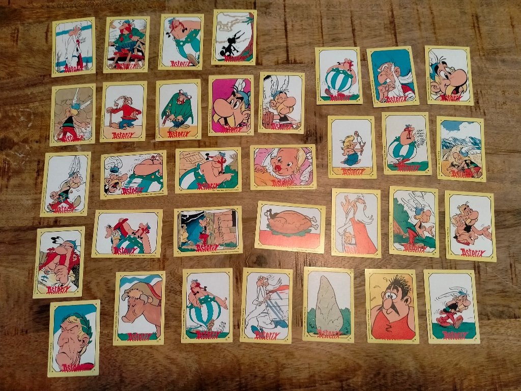 Asterix en Obelix Monty 1984 vintage plaatjes kaartjes RARE, Verzamelen, Verzenden, Asterix en Obelix, Gebruikt, Overige typen