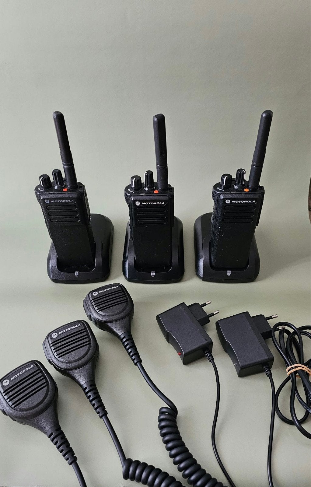 3 Motorola portofoons incl. spreeksleutels, Ophalen of Verzenden, Zo goed als nieuw, Portofoon of Walkie-talkie