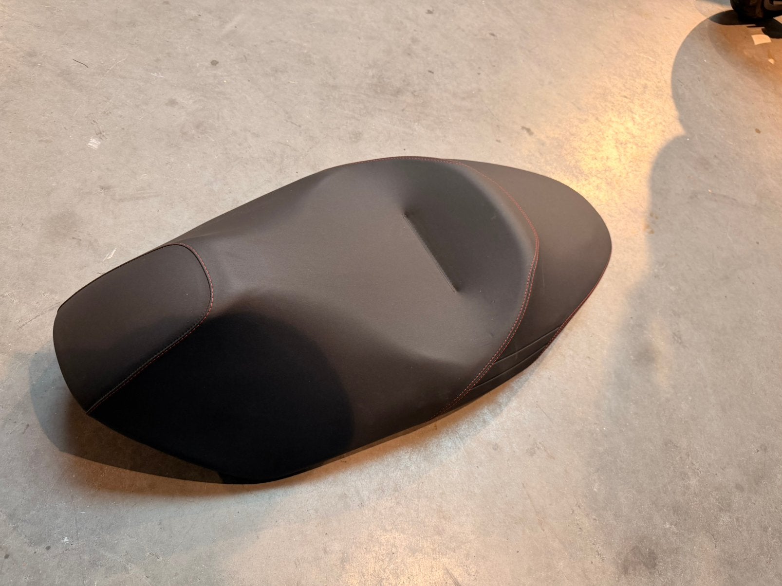 Piaggio mp3 300cc hpe zadel 2019/2022, Ophalen of Verzenden, Zadel, Piaggio