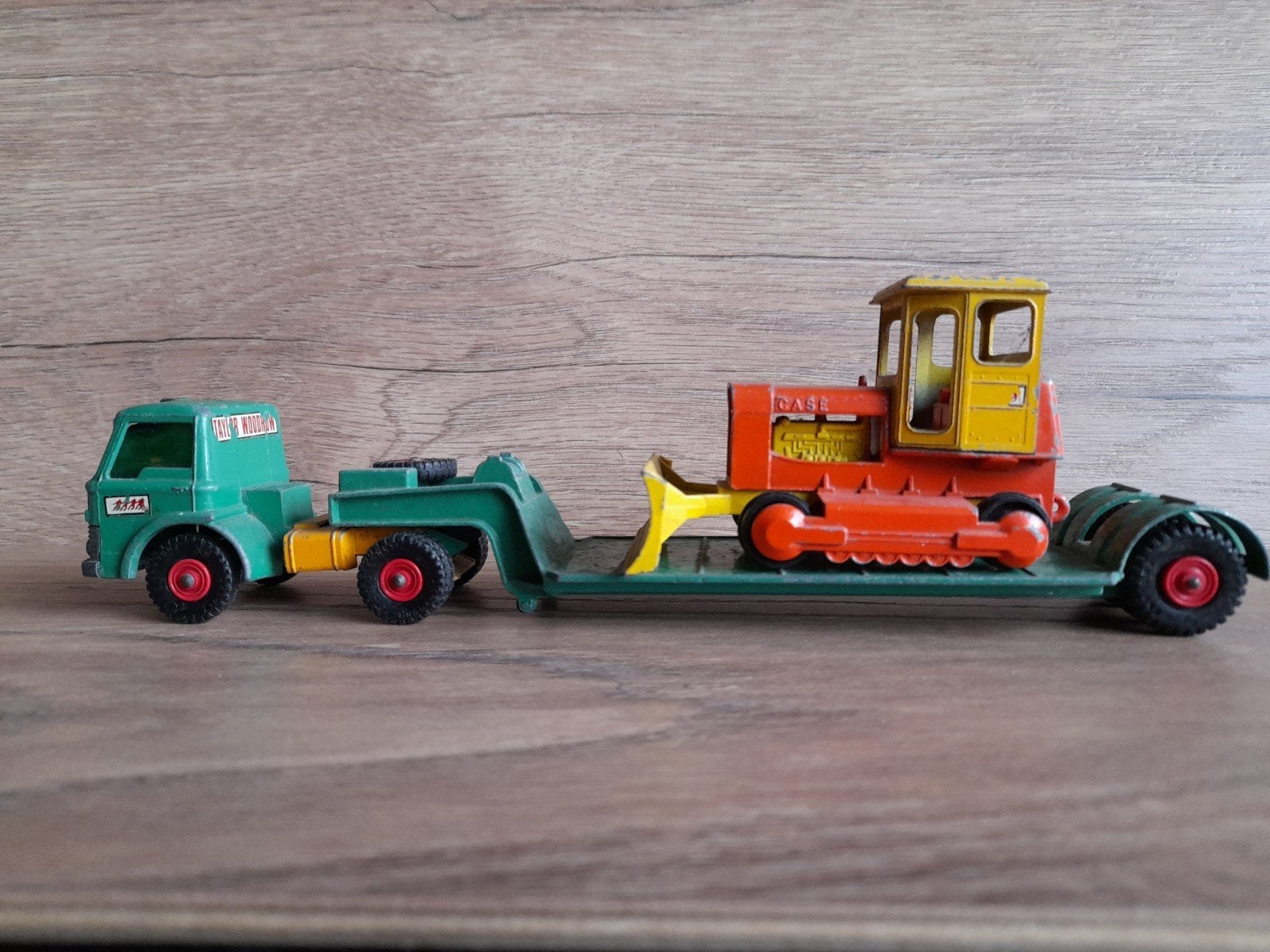 Te koop: MATCHBOX KINGSIZE NR.K-17 DIEPLADER COMBI + SHOVEL, Hobby en Vrije tijd, Ophalen of Verzenden, Gebruikt, Bus of Vrachtwagen