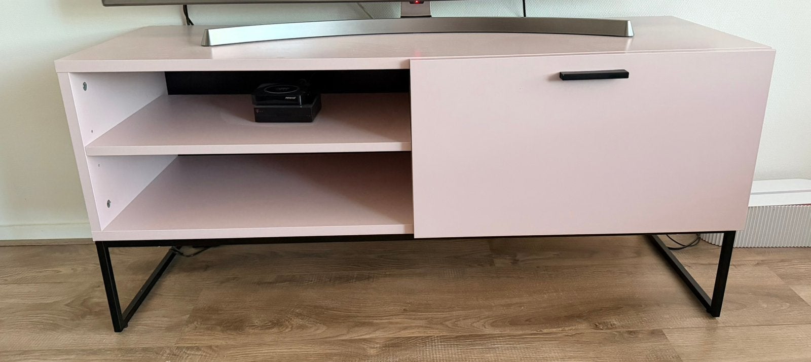Tv meubel- Kioto rose oud, Huis en Inrichting, Kasten | Televisiemeubels, Ophalen of Verzenden, Zo goed als nieuw, 25 tot 50 cm