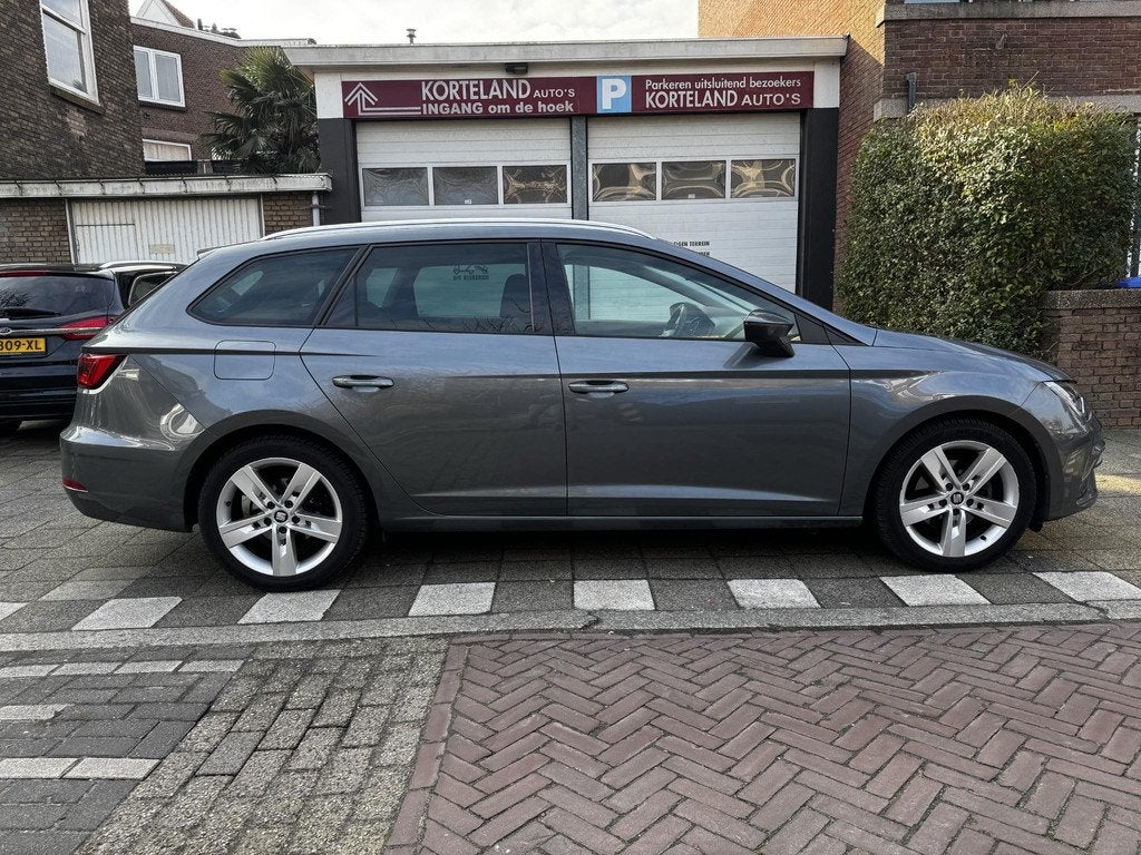 SEAT Leon 1.4 EcoTSI FR Business Intense automaat, Auto's, Seat, Stof, Gebruikt, 4 cilinders, Leon