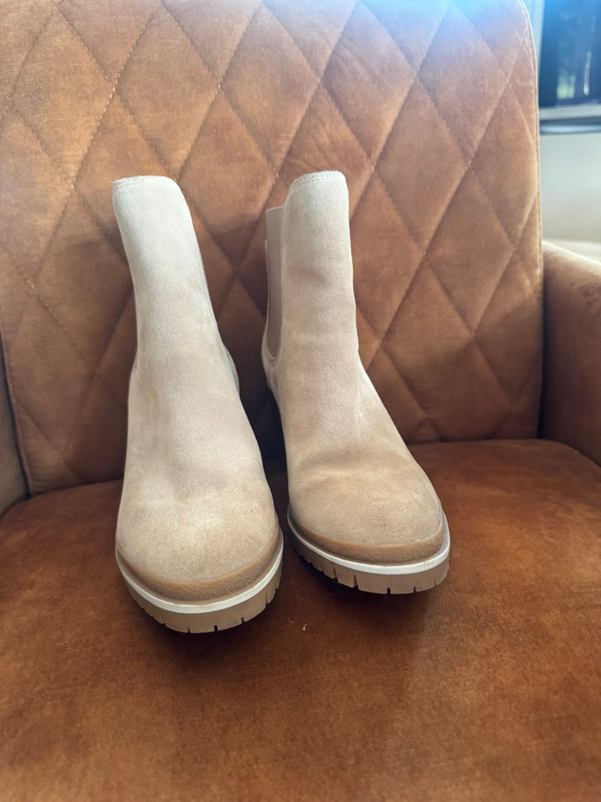 Tommy Hilfiger laarsjes 39, Verzenden, Beige, Lage of Enkellaarzen, Zo goed als nieuw