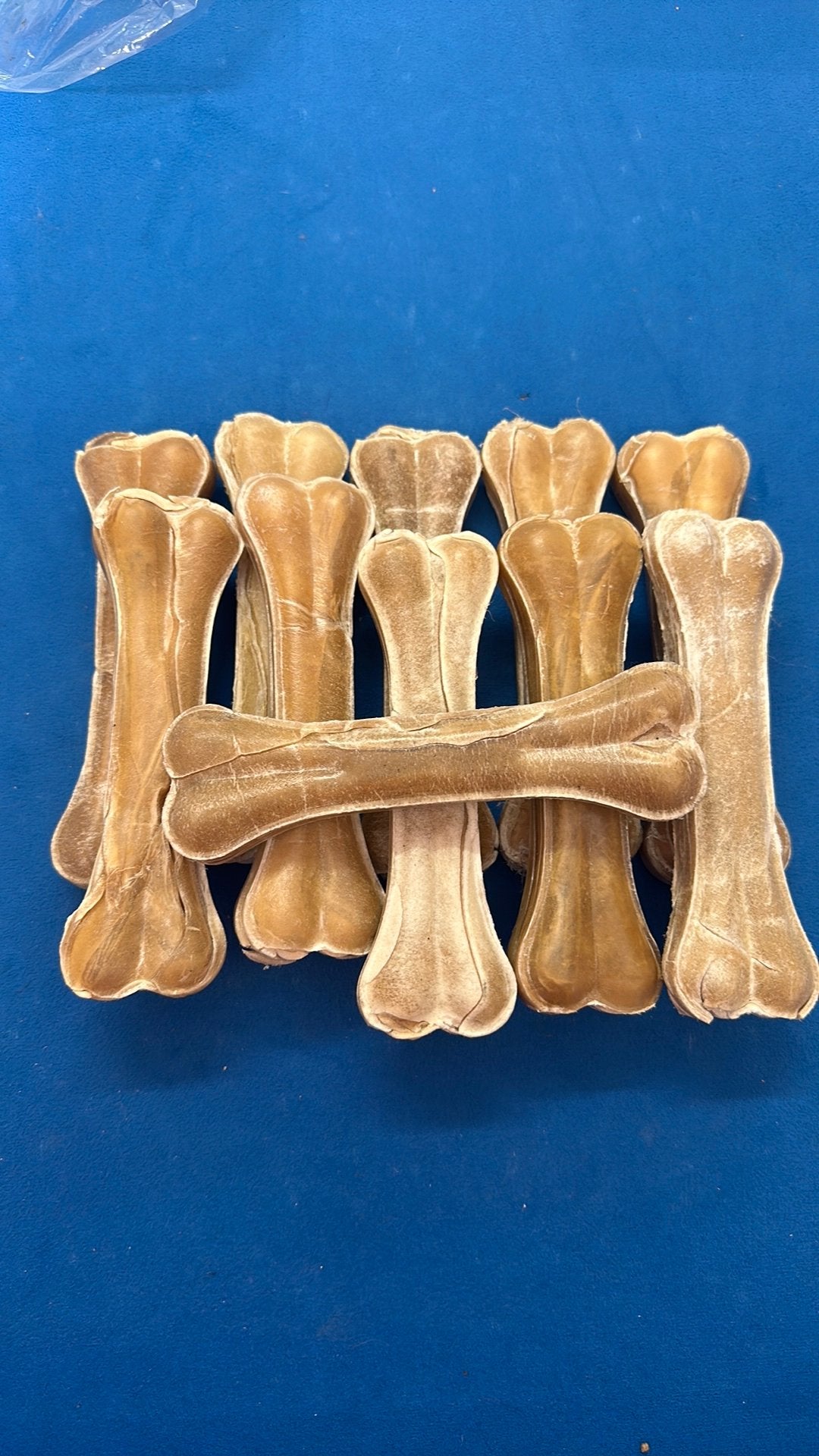 Buffelhuidkluif 11 stuks  16/ 17cm & 100gr per stuk, Dieren en Toebehoren, Dierenvoeding, Ophalen of Verzenden