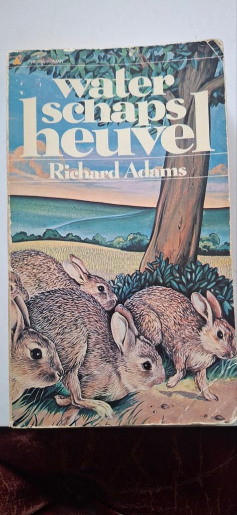 Waterschapsheuvel - Richard Adams (Vintage Boek), Boeken, Ophalen of Verzenden, Gelezen, Richard Adams, Europa overig