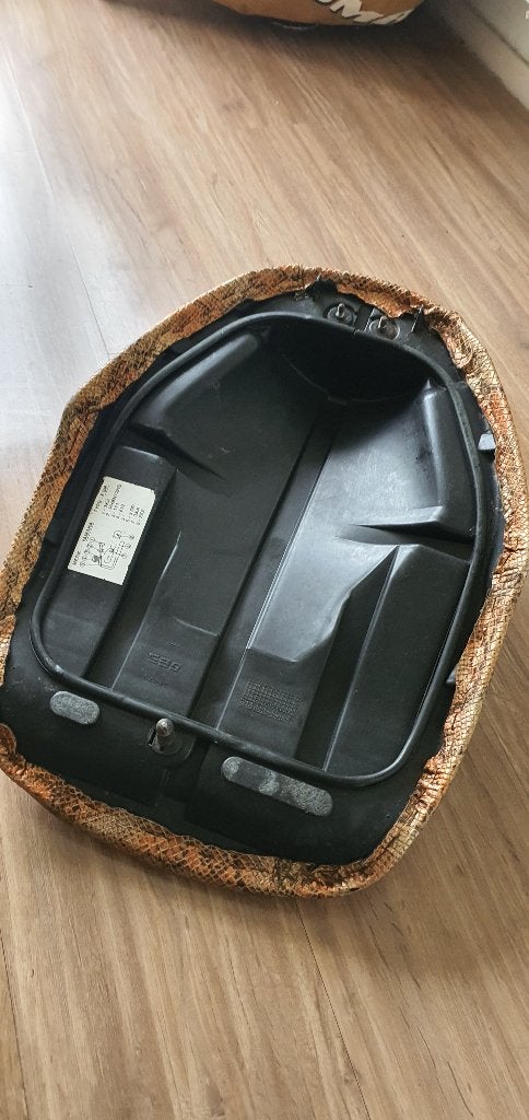 Yamaha Aerox zadel, Ophalen, Zo goed als nieuw, Benzine, Aerox