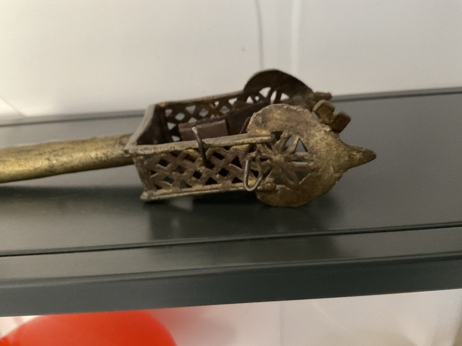 Antiek instrument, Verzenden