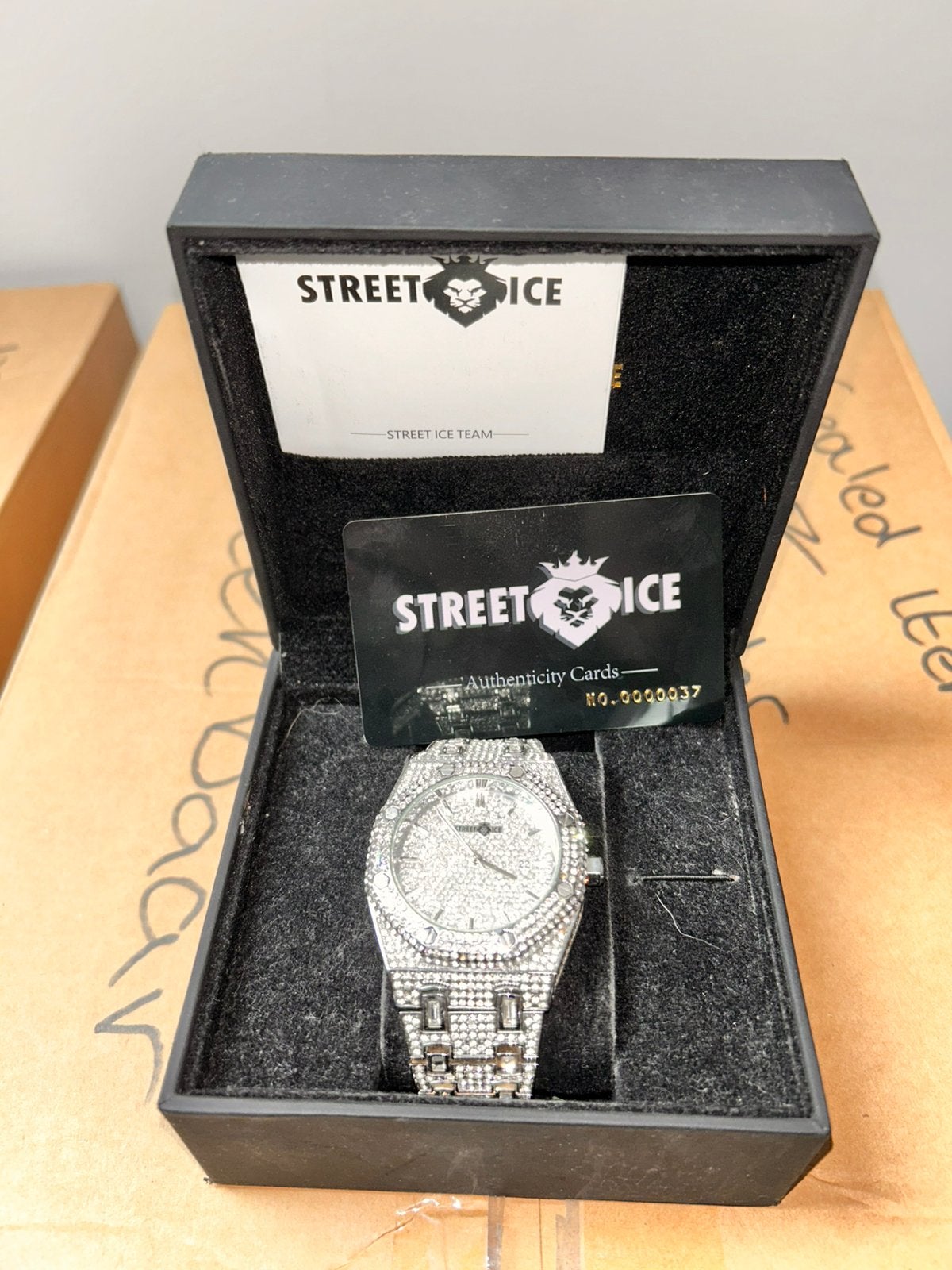 Fully Iced-out horloge, Staal, Staal, Polshorloge, Zo goed als nieuw