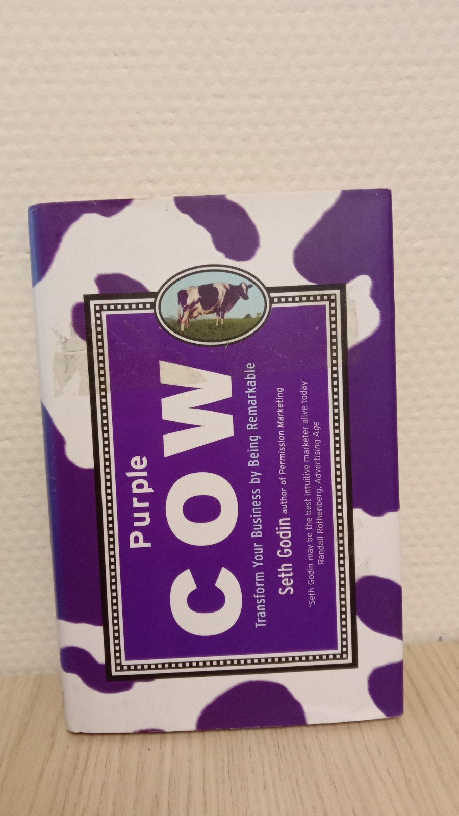 Purple Cow - Seth Godin (Marketing, Innovatie), Ophalen of Verzenden, Gelezen, Economie en Marketing, Seth Godin