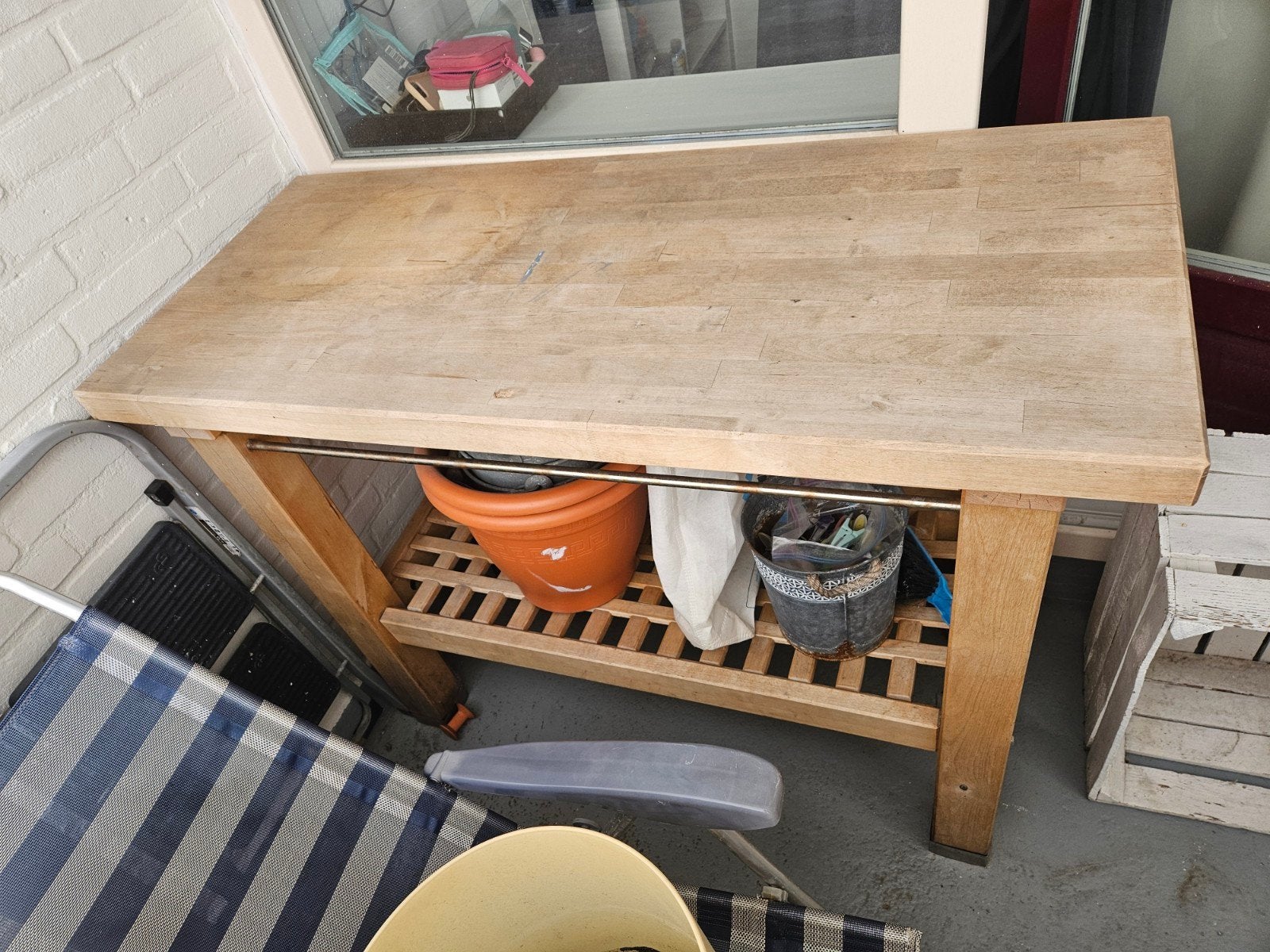 gratis ophalen Robuuste houten keukentafel/werkbank, Ophalen of Verzenden, Gebruikt, Rechthoekig, 50 tot 100 cm