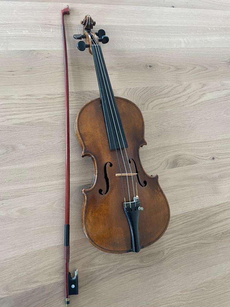 Oude viool van oudtante - moet gereviseerd worden, Muziek en Instrumenten, Ophalen of Verzenden, Gebruikt, 4/4-viool, Viool