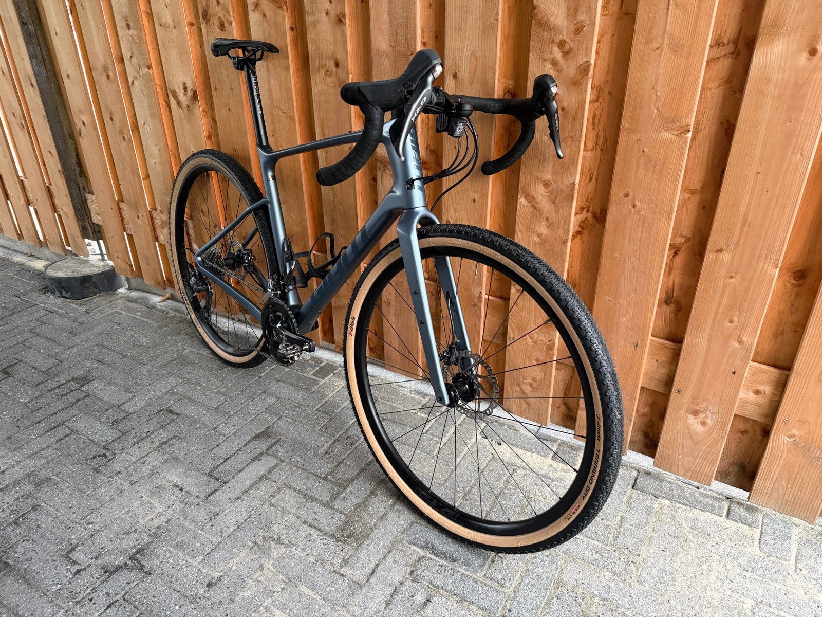 Giant Revolt Advanced 2 Gravelbike Mt. L, Ophalen, 28 inch, Gebruikt, Giant