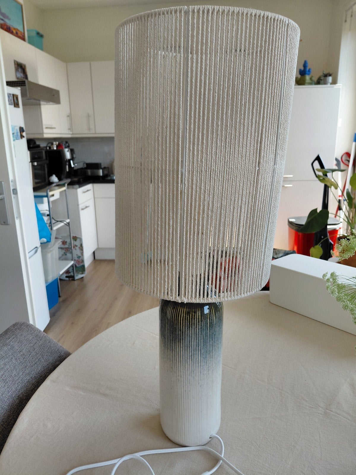 Mooie lamp, keramieken voet, Keramiek, E27 (groot), Zo goed als nieuw, Met schakelaar