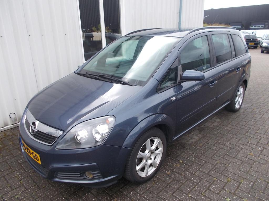 Opel Zafira 2.2 Business ( APK KEURING BIJ AFLEVERING! ), Auto's, Voorwielaandrijving, Stof, Gebruikt, 150 pk