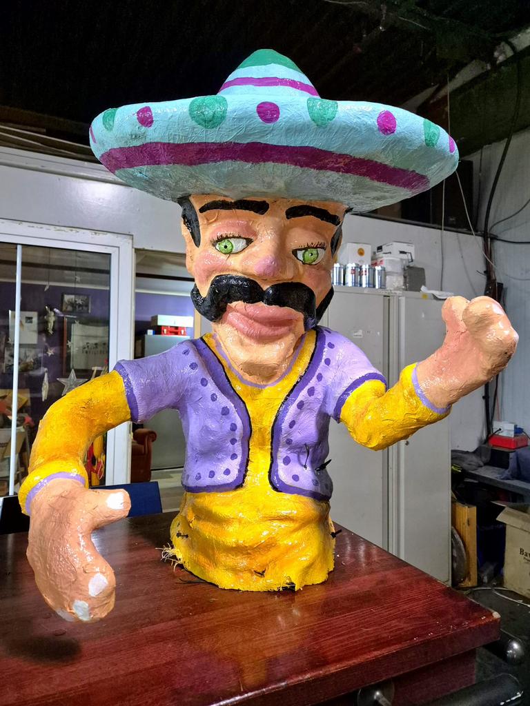 2 mex poppen, Ophalen of Verzenden, Zo goed als nieuw, Carnaval
