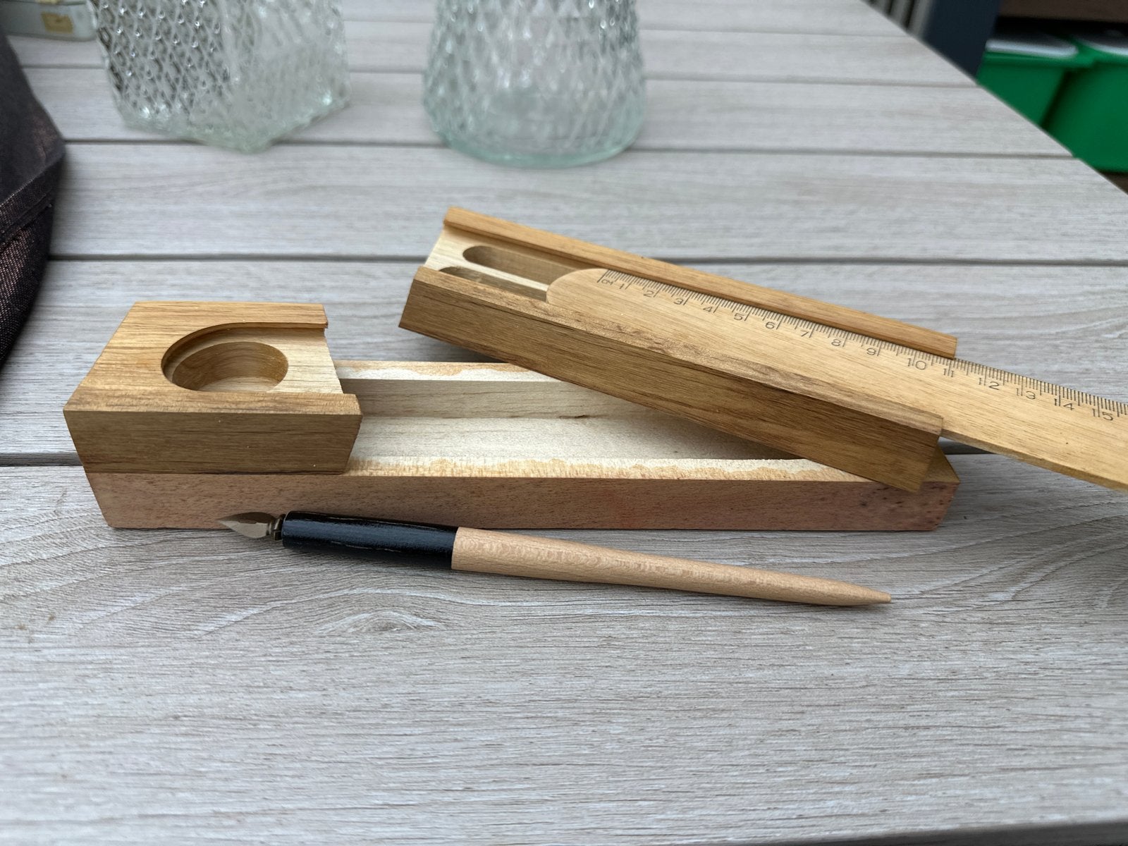 Antieke Kroontjespen met Houten Etui en Liniaal, Ophalen of Verzenden