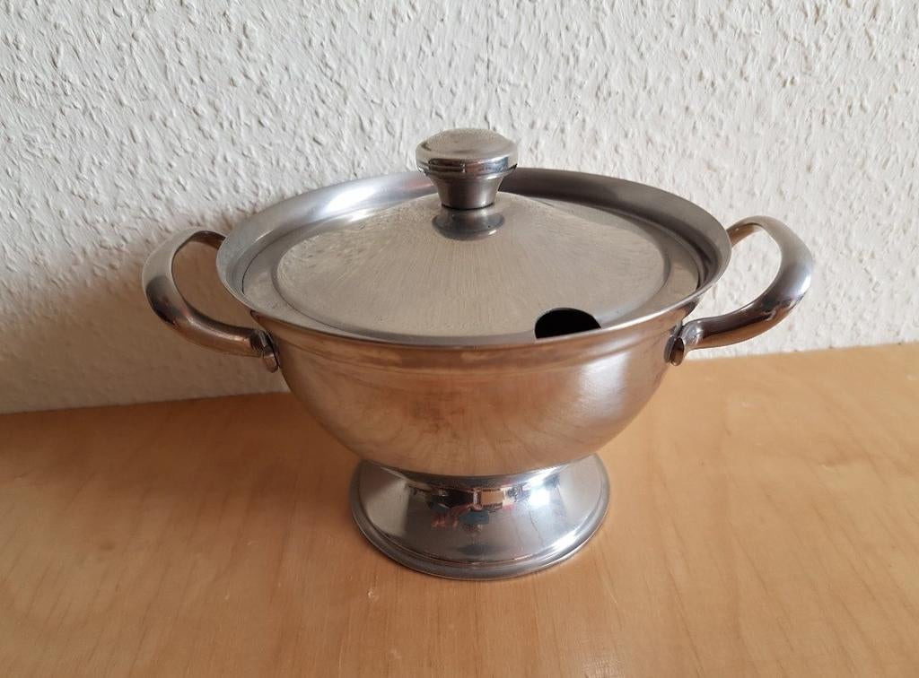 Vintage RVS saus- / juskom in mooie staat met deksel., Overige materialen, Gebruikt, Overige typen, Ophalen of Verzenden