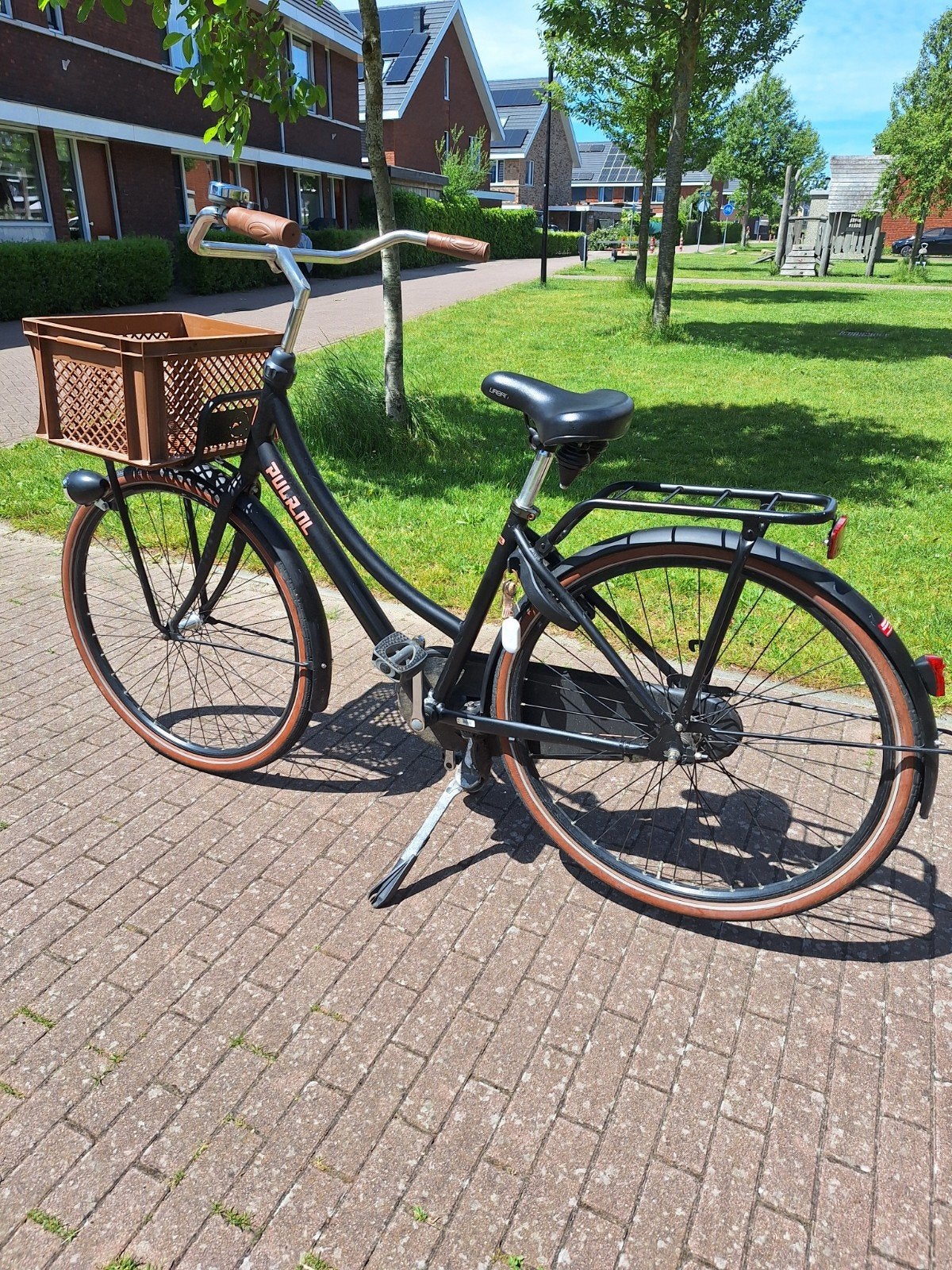 Gazelle matzwarte meisjesfiets 46 cm., Minder dan 47 cm, Ophalen, Zo goed als nieuw, Terugtraprem