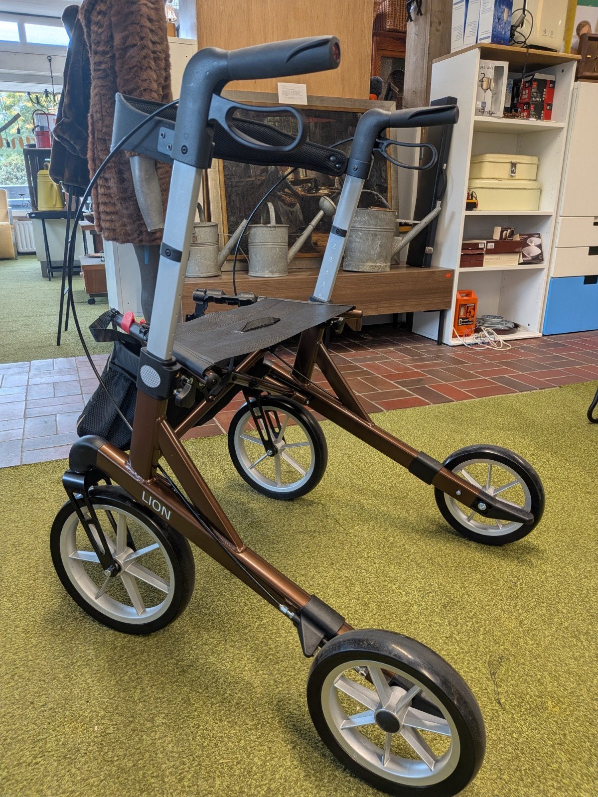 Mobilex Lion Outdoor Rollator – Medium – 2025 – 200 kg, Lichtgewicht, Mobilex, Ophalen of Verzenden, Nvt