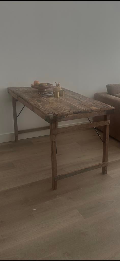 Compacte inklapbare eettafel van Indonesisch hout, Huis en Inrichting, Tafels | Eettafels, Ophalen, Gebruikt, 100 tot 150 cm, 50 tot 100 cm