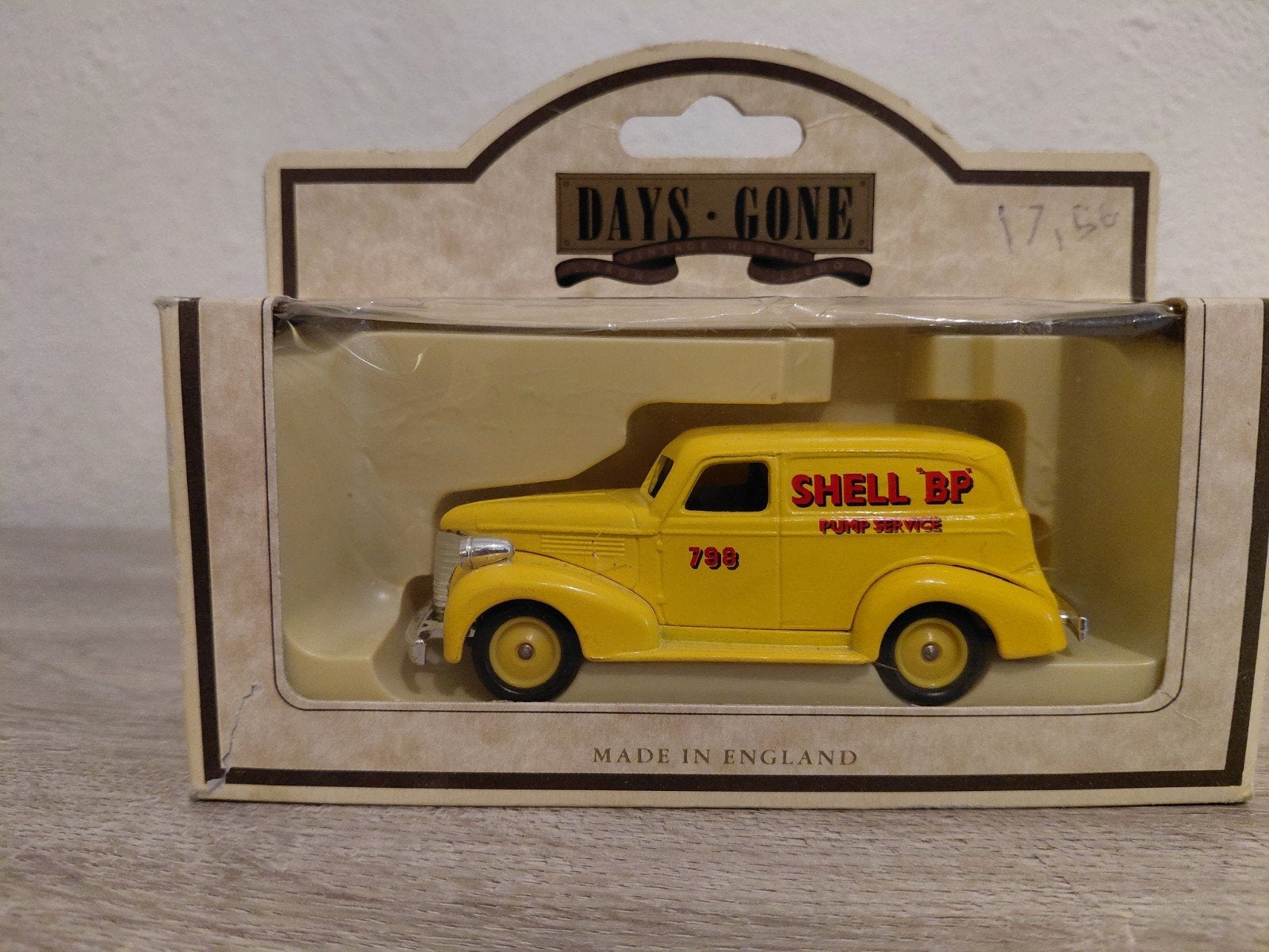 'Shell BP' 1939 Chevrolet Panel Van, Overige merken, Auto, Verzenden, 1:32 tot 1:50