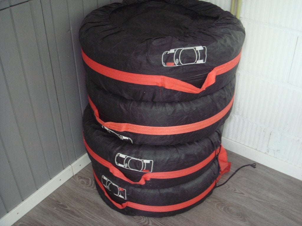 Vredestein Snowtrac 3 Winterbanden op stalen velg, Ophalen, Gebruikt, 15 inch, Banden en Velgen