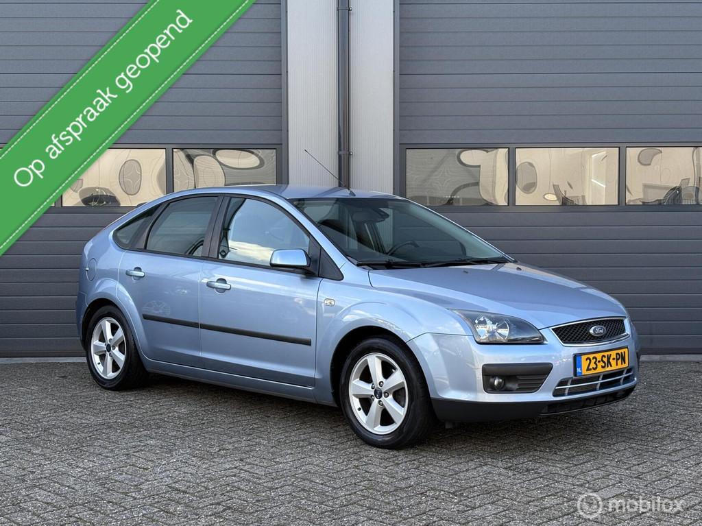 Ford Focus 1.6-16V Futura Uitvoering _ NL Auto // APK, Auto's, 1596 cc, 4 cilinders, 620 kg, 49 €/maand