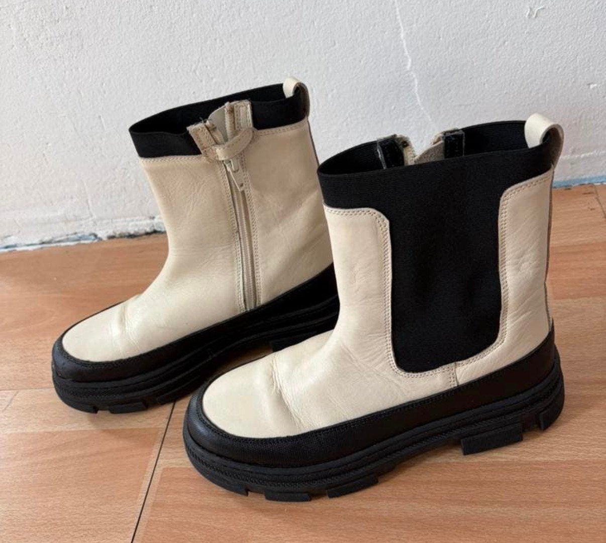 Mooie nog zo goed als nieuwe Muyters boots Maat 35., Ophalen of Verzenden, Zo goed als nieuw, Meisje, Laarzen