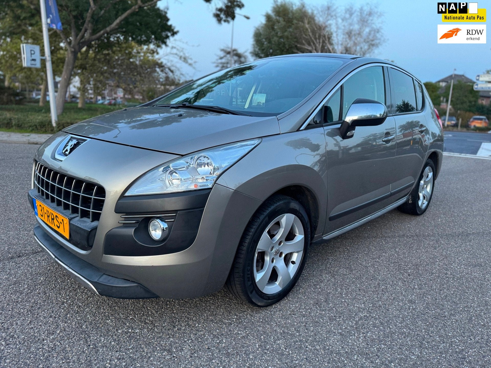 Peugeot 3008 1.6 THP GT / automaat / airco / panorama / crui, Auto's, Stof, Gebruikt, Origineel Nederlands, Bedrijf