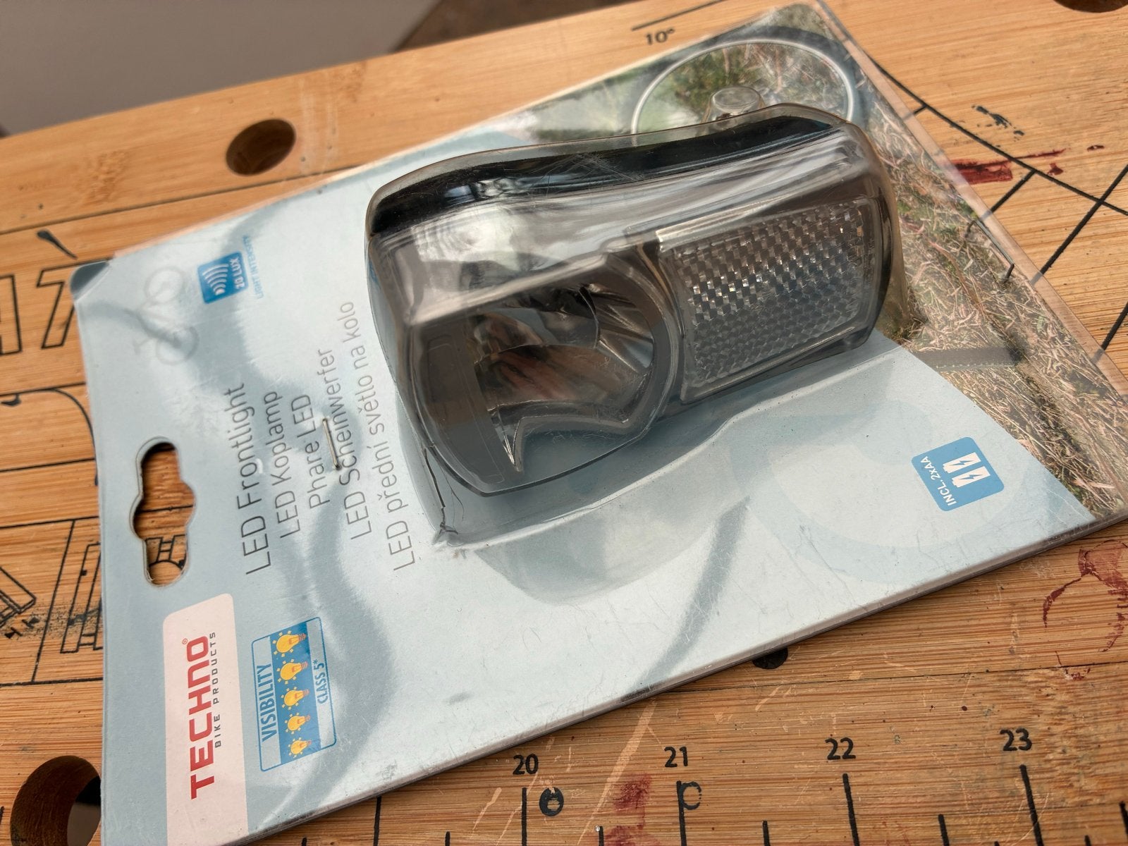 Techno LED Fiets koplamp - Nieuw in Verpakking, Ophalen, Waterbestendig, Batterij, Voorlicht