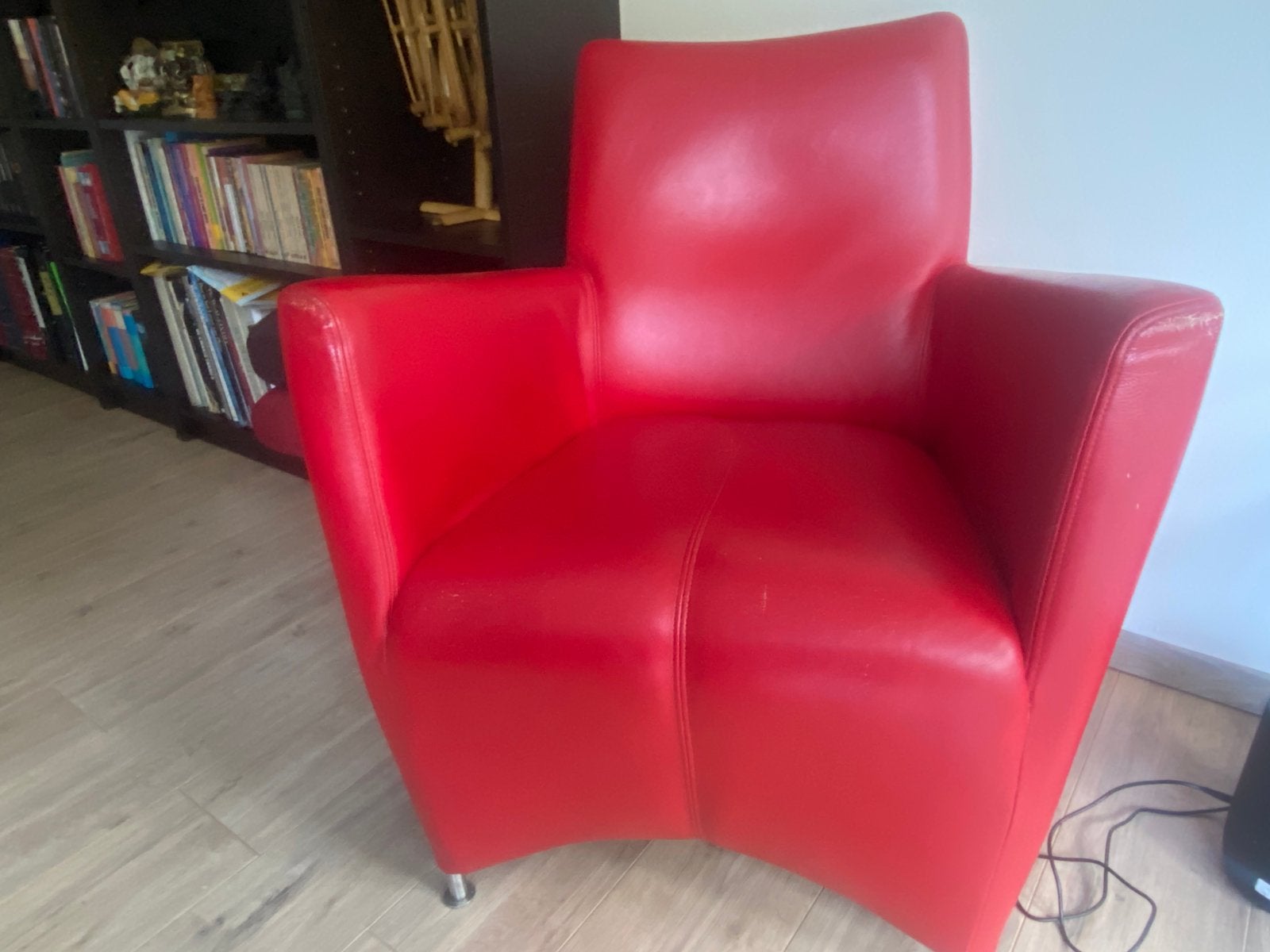 Een set rode leren Jess stoelen, Ophalen, Gebruikt, Minder dan 75 cm, Leer