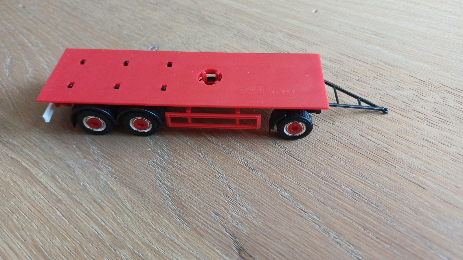 Herpa 3 assige aanhanger zonder opbouw, Hobby en Vrije tijd, Modelauto's | 1:87, Ophalen of Verzenden, Nieuw, Bus of Vrachtwagen