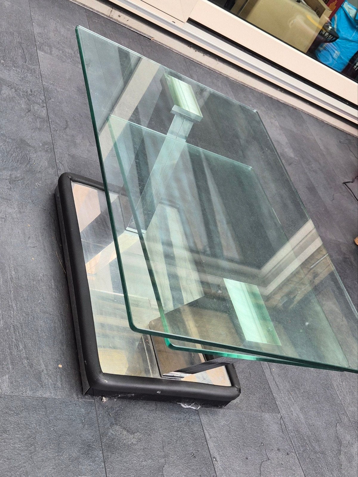 Super coole en handige Salontafel Draaibaar Glas/Metaal, Ophalen, Gebruikt, 50 tot 100 cm, Modern, Draaibaar